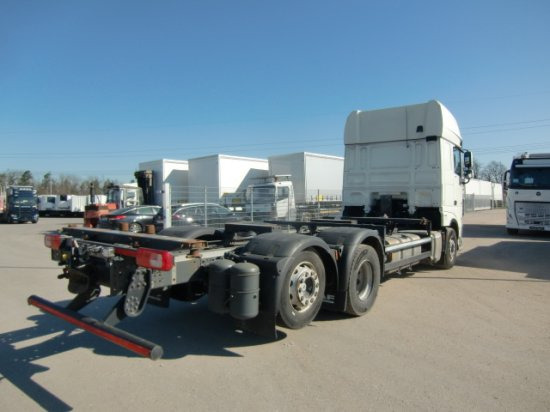 DAF XF 480 FAR BDF SSC Euro 6 Liftachse, Retarder - 컨테이너 운반 장치/ 스와프 보디 트럭 : 사진 4 DAF XF 480 FAR BDF SSC Euro 6 Liftachse, Retarder - 컨테이너 운반 장치/ 스와프 보디 트럭 : 사진 4