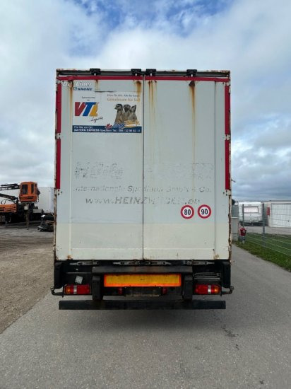 Krone SD-K Kofferauflieger, Liftachse, SAF - 밀폐형 박스 세미 트레일러 : 사진 4 Krone SD-K Kofferauflieger, Liftachse, SAF - 밀폐형 박스 세미 트레일러 : 사진 4