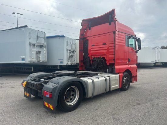 MAN TGX 18.440 XLX, EURO 6, Retarder, Standklima, Schalter - 트랙터 유닛 : 사진 4 MAN TGX 18.440 XLX, EURO 6, Retarder, Standklima, Schalter - 트랙터 유닛 : 사진 4