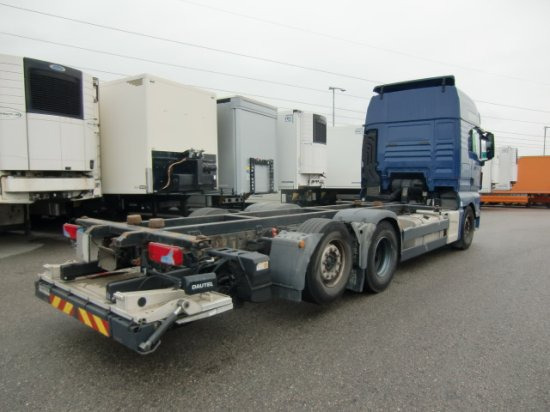 MAN TGX 26.440 BDF, XXL, Retarder, Automatik, E6, Liftachse, - 컨테이너 운반 장치/ 스와프 보디 트럭 : 사진 4 MAN TGX 26.440 BDF, XXL, Retarder, Automatik, E6, Liftachse, - 컨테이너 운반 장치/ 스와프 보디 트럭 : 사진 4