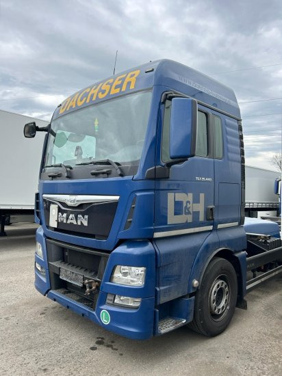 MAN TGX 26.440 XLX 6x2 Liftachse, Euro 6, Retarder, Motorschaden engine damage! - 컨테이너 운반 장치/ 스와프 보디 트럭 : 사진 3 MAN TGX 26.440 XLX 6x2 Liftachse, Euro 6, Retarder, Motorschaden engine damage! - 컨테이너 운반 장치/ 스와프 보디 트럭 : 사진 3