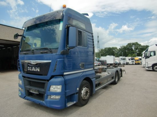 MAN TGX 26.440 XXL 6x2 Liftachse Euro 6 - 컨테이너 운반 장치/ 스와프 보디 트럭 : 사진 1 MAN TGX 26.440 XXL 6x2 Liftachse Euro 6 - 컨테이너 운반 장치/ 스와프 보디 트럭 : 사진 1