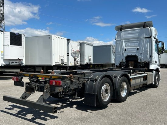 Mercedes-Benz Actros 2545 6x2 BDF E6, Retarder, Alufelgen - 컨테이너 운반 장치/ 스와프 보디 트럭 : 사진 5 Mercedes-Benz Actros 2545 6x2 BDF E6, Retarder, Alufelgen - 컨테이너 운반 장치/ 스와프 보디 트럭 : 사진 5