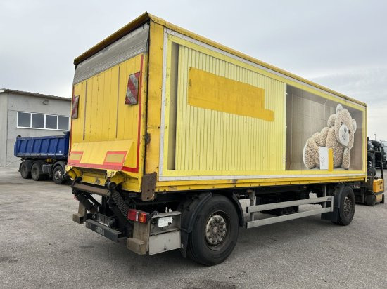Saxas, Anhängewagen Kofferaufbau mit Hebebühne - 밀폐형 박스 트레일러 : 사진 1 Saxas, Anhängewagen Kofferaufbau mit Hebebühne - 밀폐형 박스 트레일러 : 사진 1