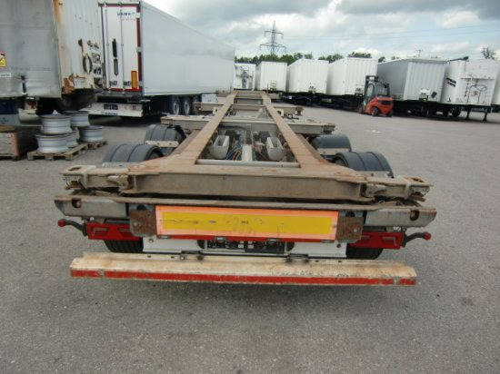 Schmitz Containerchassi 3-achsig SCF 24G45 Slider - 컨테이너 운반 장치/ 스와프 보디 세미 트레일러 : 사진 5 Schmitz Containerchassi 3-achsig SCF 24G45 Slider - 컨테이너 운반 장치/ 스와프 보디 세미 트레일러 : 사진 5