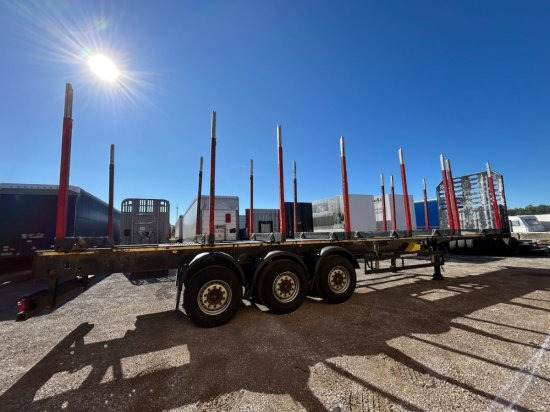 Schwarzmüller Holzauflieger, 8 Rungenpaare, SAF-Achsen, Liftachse - 목재 세미 트레일러 : 사진 4 Schwarzmüller Holzauflieger, 8 Rungenpaare, SAF-Achsen, Liftachse - 목재 세미 트레일러 : 사진 4