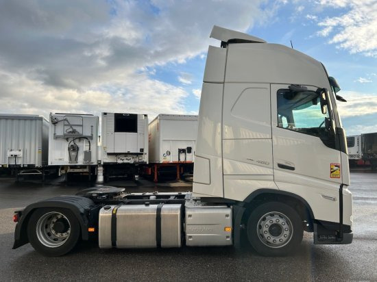 Volvo FH 460 E6, Low Deck, Voll-Luft, I Save, I-Shift, Standklima - 트랙터 유닛 : 사진 4 Volvo FH 460 E6, Low Deck, Voll-Luft, I Save, I-Shift, Standklima - 트랙터 유닛 : 사진 4