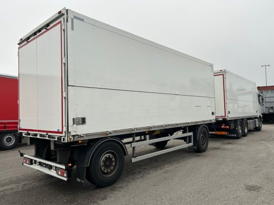 Volvo FH 500 6x2 Getränkekomplettzug, Orten Getränkeaufbau - 음료 트럭 : 사진 4 Volvo FH 500 6x2 Getränkekomplettzug, Orten Getränkeaufbau - 음료 트럭 : 사진 4