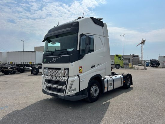 Volvo FH 500 EURO 6, I-Shift, Globetrotter, Standklima - 트랙터 유닛 : 사진 1 Volvo FH 500 EURO 6, I-Shift, Globetrotter, Standklima - 트랙터 유닛 : 사진 1