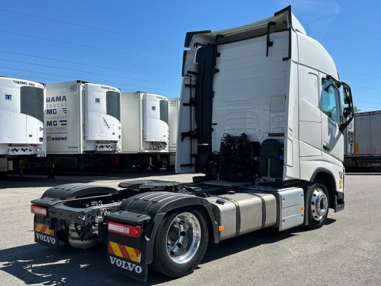 Volvo FH 500 XL, Alufelgen, Standklima, Voll-Luft - 트랙터 유닛 : 사진 5 Volvo FH 500 XL, Alufelgen, Standklima, Voll-Luft - 트랙터 유닛 : 사진 5