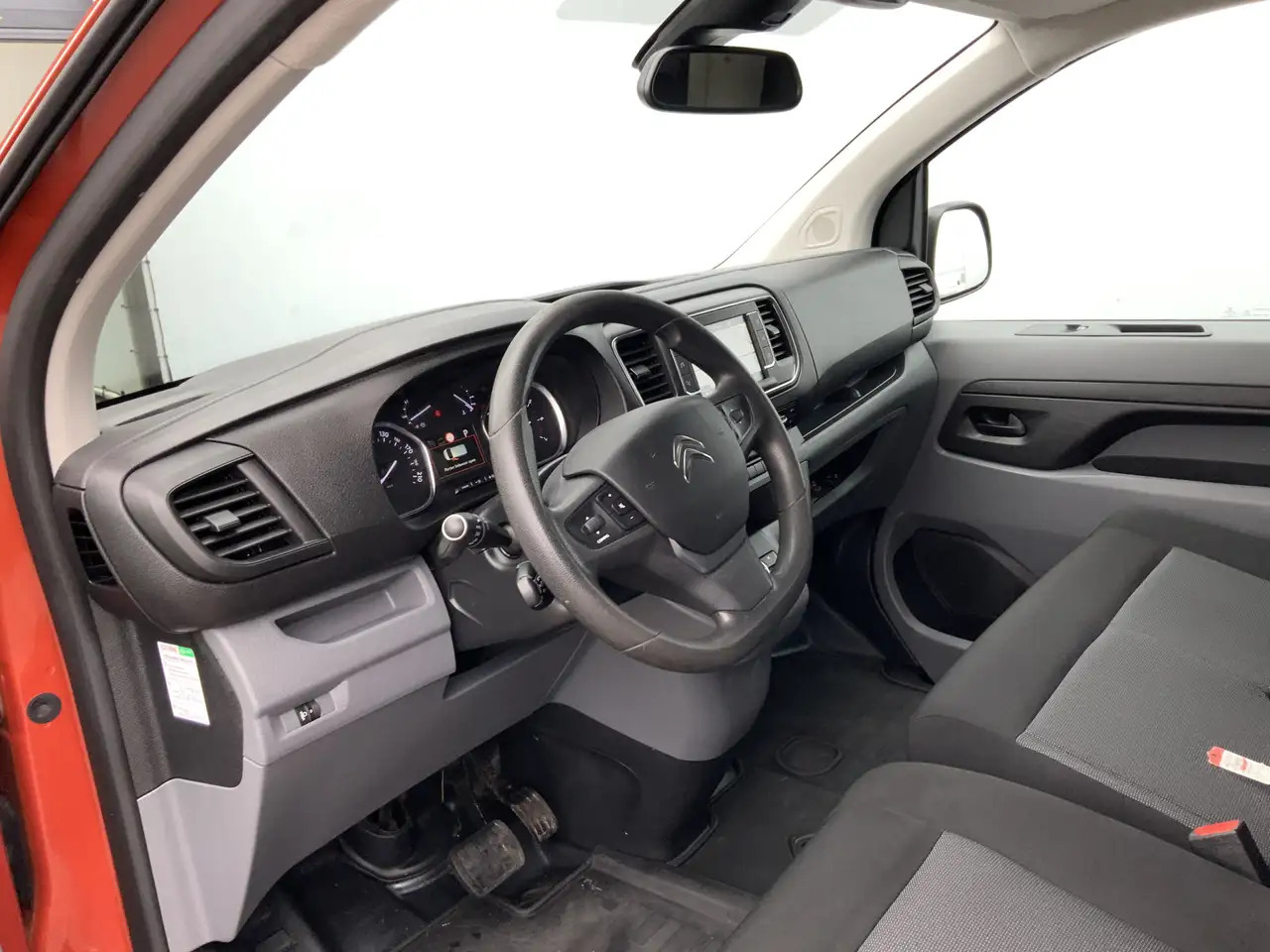 Citroen Jumpy 2.0 BlueHDI 180 Business M S&S Automaat Airco Crui - 패널 밴 : 사진 5 Citroen Jumpy 2.0 BlueHDI 180 Business M S&S Automaat Airco Crui - 패널 밴 : 사진 5