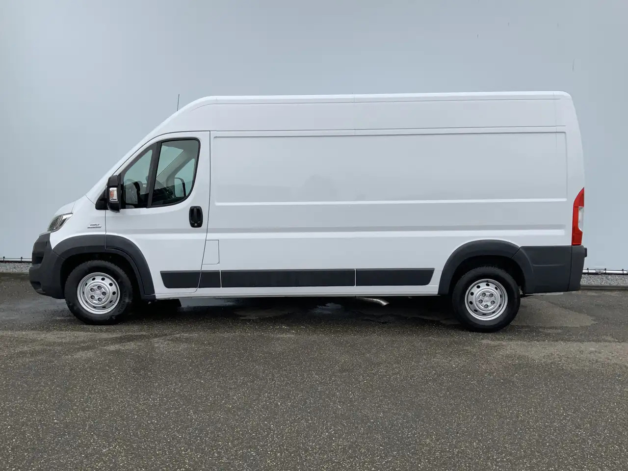 Fiat Ducato 35H 2.3 MultiJet L3H2 Maxi Airco Cruise Navi 3 Zit - 패널 밴 : 사진 4 Fiat Ducato 35H 2.3 MultiJet L3H2 Maxi Airco Cruise Navi 3 Zit - 패널 밴 : 사진 4