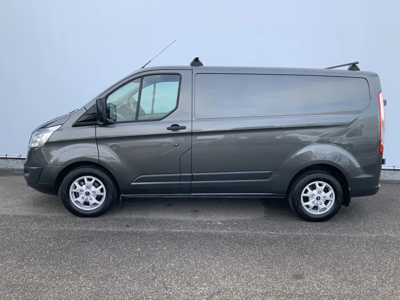 Ford Transit Custom 270 2.2 TDCI L1H1 Trend Airco Camera Cruise Dakdra - 소형 밴 : 사진 3 Ford Transit Custom 270 2.2 TDCI L1H1 Trend Airco Camera Cruise Dakdra - 소형 밴 : 사진 3