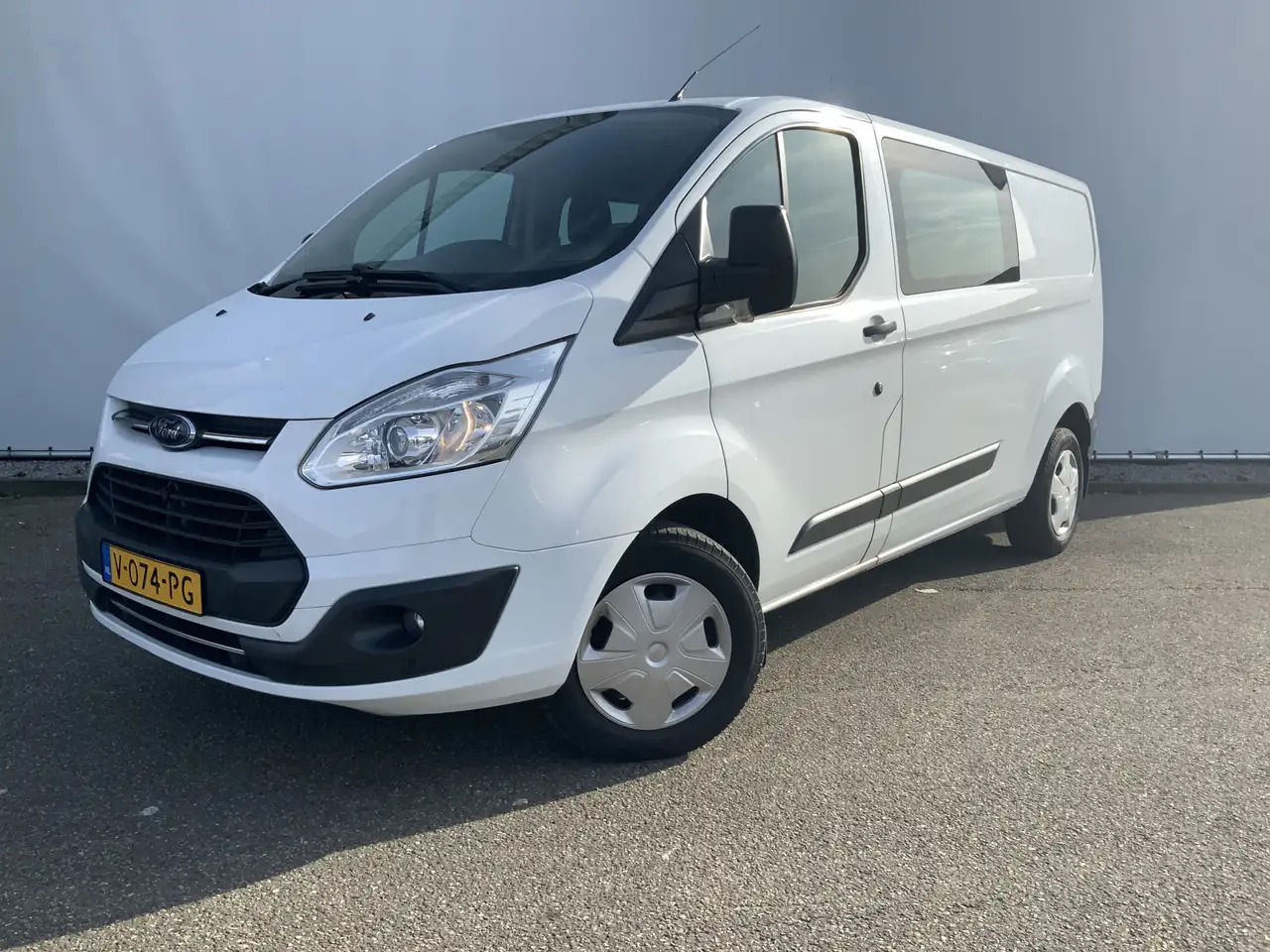 Ford Transit Custom 290 2.0 TDCI L2H1 6 Zits Trend DC Airco Cruise Tre - 콤비 밴 : 사진 1 Ford Transit Custom 290 2.0 TDCI L2H1 6 Zits Trend DC Airco Cruise Tre - 콤비 밴 : 사진 1