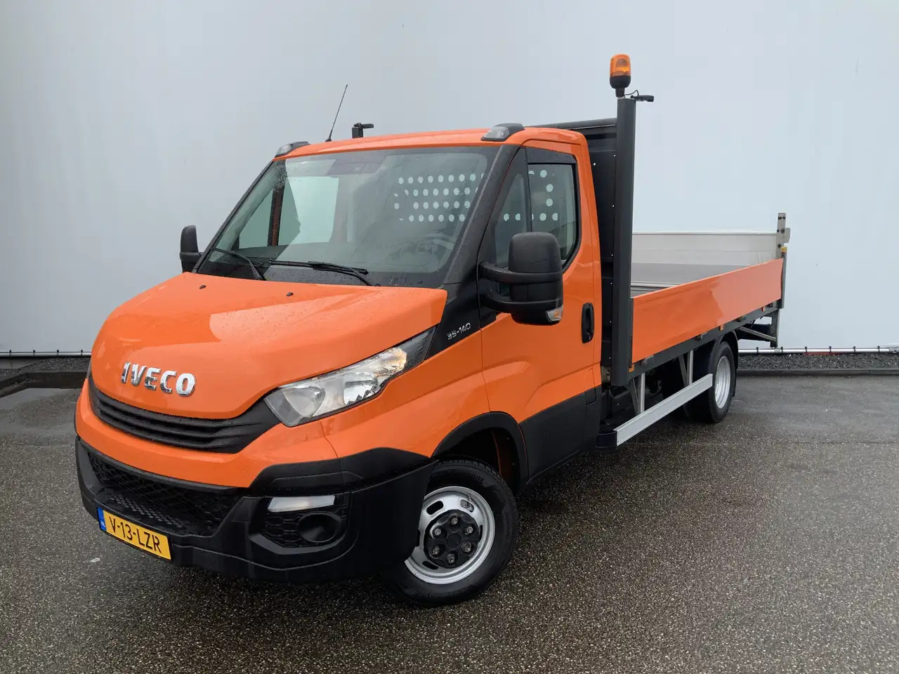 Iveco Daily 35C14 2.3 375 Pick Up & LaadLift Airco Navi Trekha - 플랫베드 밴 : 사진 1 Iveco Daily 35C14 2.3 375 Pick Up & LaadLift Airco Navi Trekha - 플랫베드 밴 : 사진 1
