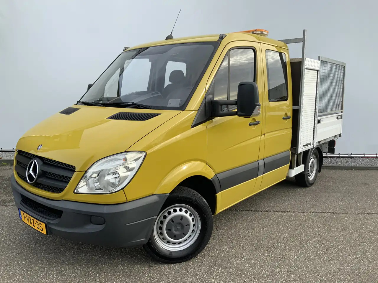 Mercedes-Benz Sprinter 213 2.2 CDI 325 Automaat DubCab Pick Up 5 Zits Tre - 플랫베드 밴, 콤비 밴 : 사진 1 Mercedes-Benz Sprinter 213 2.2 CDI 325 Automaat DubCab Pick Up 5 Zits Tre - 플랫베드 밴, 콤비 밴 : 사진 1