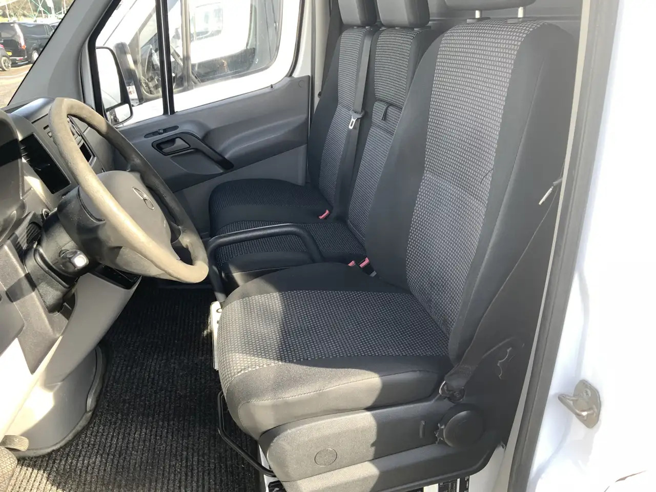 Mercedes-Benz Sprinter 311 2.2 CDI 366 L2H1 Automaat 3 Zits Trekaak 2800k - 패널 밴 : 사진 3 Mercedes-Benz Sprinter 311 2.2 CDI 366 L2H1 Automaat 3 Zits Trekaak 2800k - 패널 밴 : 사진 3