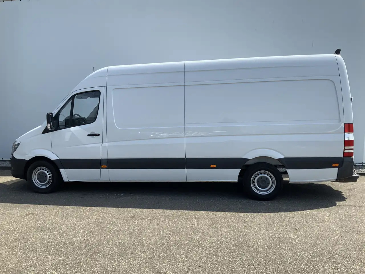 Mercedes-Benz Sprinter 313 2.2 CDI 432 EHD - 패널 밴 : 사진 3 Mercedes-Benz Sprinter 313 2.2 CDI 432 EHD - 패널 밴 : 사진 3
