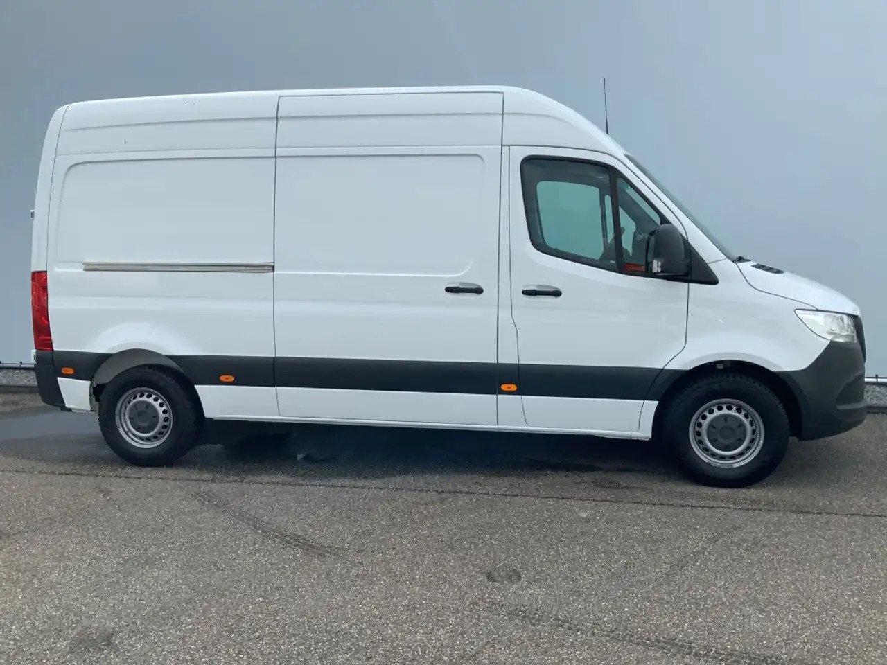 Mercedes-Benz Sprinter 314 2.2 CDI 366 L2H2 Airco 3 Zits Euro 6 - 패널 밴 : 사진 3 Mercedes-Benz Sprinter 314 2.2 CDI 366 L2H2 Airco 3 Zits Euro 6 - 패널 밴 : 사진 3