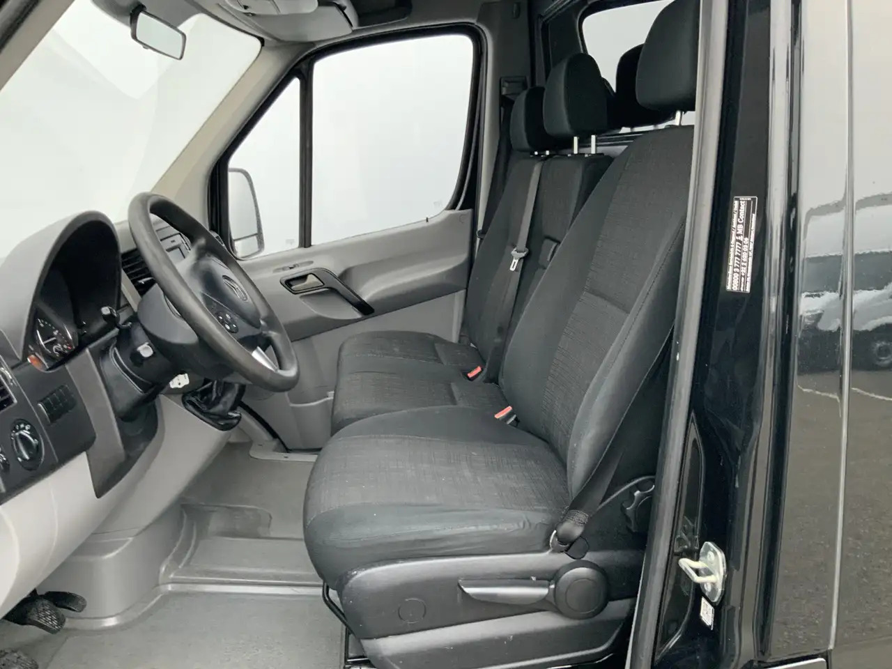 Mercedes-Benz Sprinter 314 2.2 CDI 366 L2H2 Airco 3 Zits Trekhaak 2000 kg - 패널 밴 : 사진 4 Mercedes-Benz Sprinter 314 2.2 CDI 366 L2H2 Airco 3 Zits Trekhaak 2000 kg - 패널 밴 : 사진 4