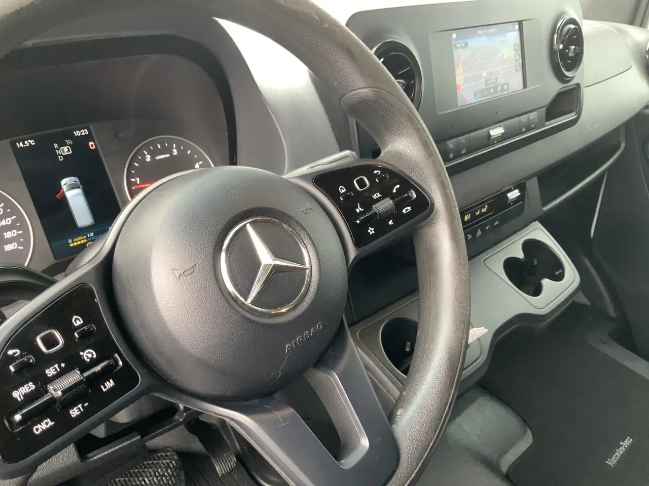 Mercedes-Benz Sprinter 314 2.2 CDI L1H1 Airco Cruise Navi Trekhaak 2000 k - 패널 밴 : 사진 5 Mercedes-Benz Sprinter 314 2.2 CDI L1H1 Airco Cruise Navi Trekhaak 2000 k - 패널 밴 : 사진 5