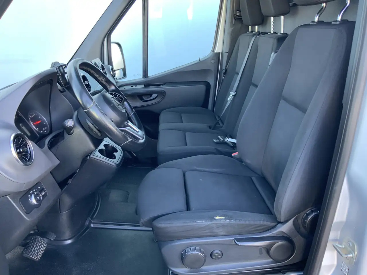 Mercedes-Benz Sprinter 316 2.2 CDI 366 L2H1 Automaat M BUX Airco Camera C - 패널 밴 : 사진 4 Mercedes-Benz Sprinter 316 2.2 CDI 366 L2H1 Automaat M BUX Airco Camera C - 패널 밴 : 사진 4