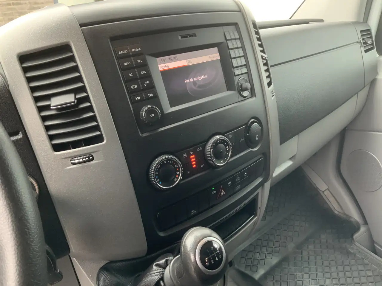 Mercedes-Benz Sprinter 316 2.2 CDI 432 L3 Maxi 3 Zits Airco Opstap & Trek - 패널 밴 : 사진 5 Mercedes-Benz Sprinter 316 2.2 CDI 432 L3 Maxi 3 Zits Airco Opstap & Trek - 패널 밴 : 사진 5