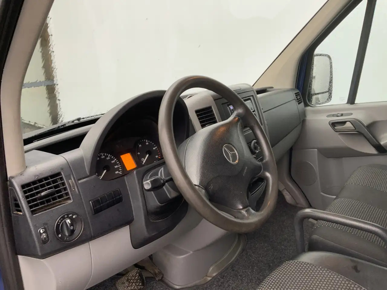 Mercedes-Benz Sprinter 518 3.0 CDI 366 L2H2 Automaat Airco 3 Zits Trekhaa - 패널 밴 : 사진 5 Mercedes-Benz Sprinter 518 3.0 CDI 366 L2H2 Automaat Airco 3 Zits Trekhaa - 패널 밴 : 사진 5