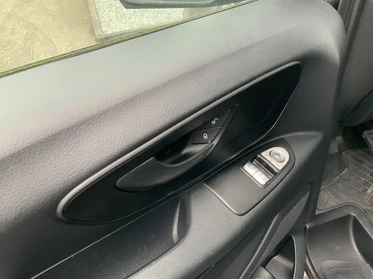 Mercedes-Benz Vito 114 CDI Lang L2 H1 3 Zits Airco Cruise Euro 5 - 소형 밴 : 사진 5 Mercedes-Benz Vito 114 CDI Lang L2 H1 3 Zits Airco Cruise Euro 5 - 소형 밴 : 사진 5
