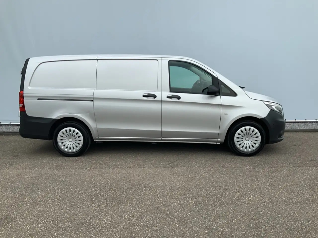 Mercedes-Benz Vito 119 CDI Lang Automaat Airco Cruise Trekhaak 2500 k - 패널 밴 : 사진 3 Mercedes-Benz Vito 119 CDI Lang Automaat Airco Cruise Trekhaak 2500 k - 패널 밴 : 사진 3