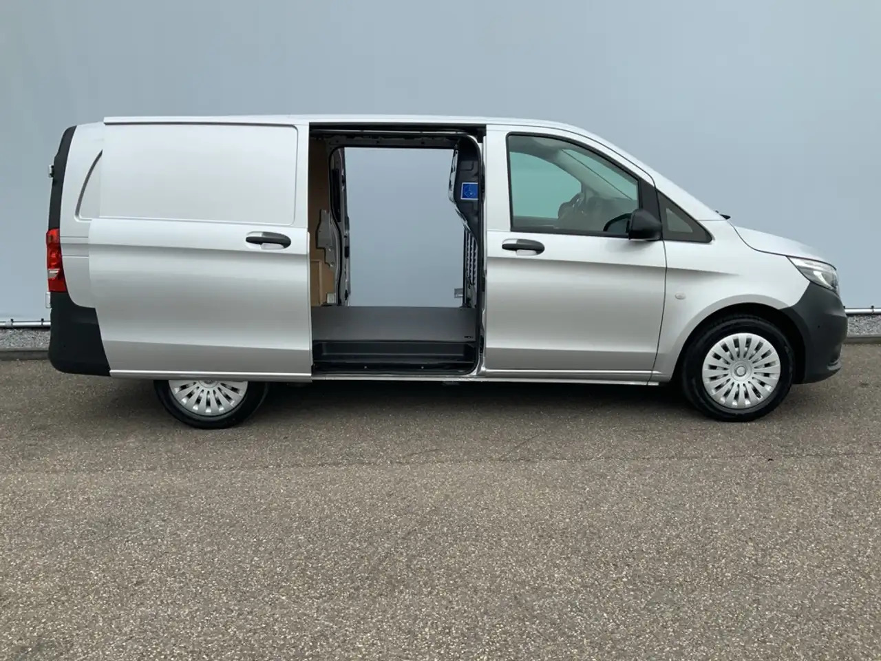 Mercedes-Benz Vito 119 CDI Lang Automaat Airco Cruise Trekhaak 2500 k - 패널 밴 : 사진 5 Mercedes-Benz Vito 119 CDI Lang Automaat Airco Cruise Trekhaak 2500 k - 패널 밴 : 사진 5