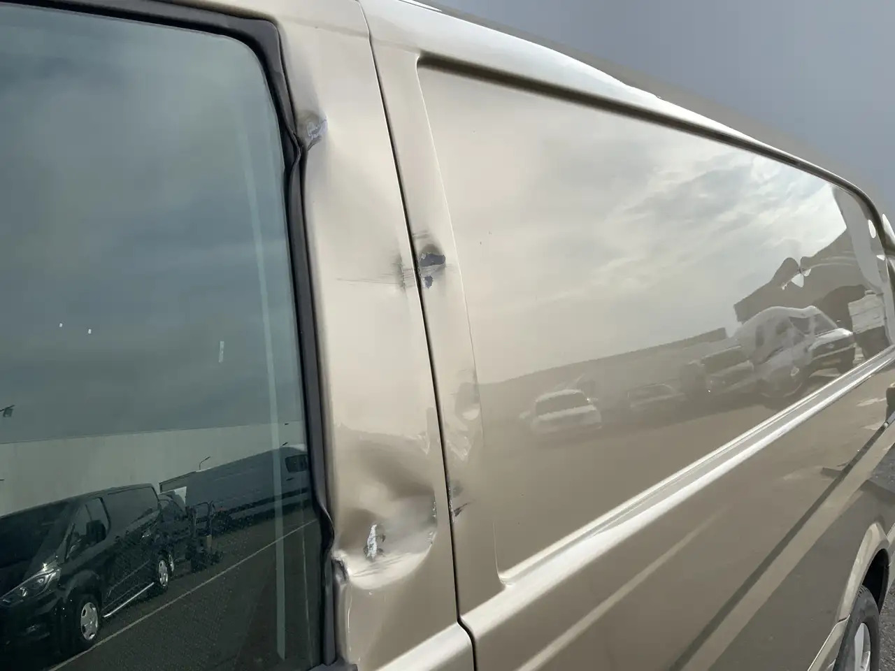 Mercedes-Benz Vito 122 CDI 320 Lang DC Luxe Automaat Alu Velg Side Ba - 패널 밴 : 사진 2 Mercedes-Benz Vito 122 CDI 320 Lang DC Luxe Automaat Alu Velg Side Ba - 패널 밴 : 사진 2
