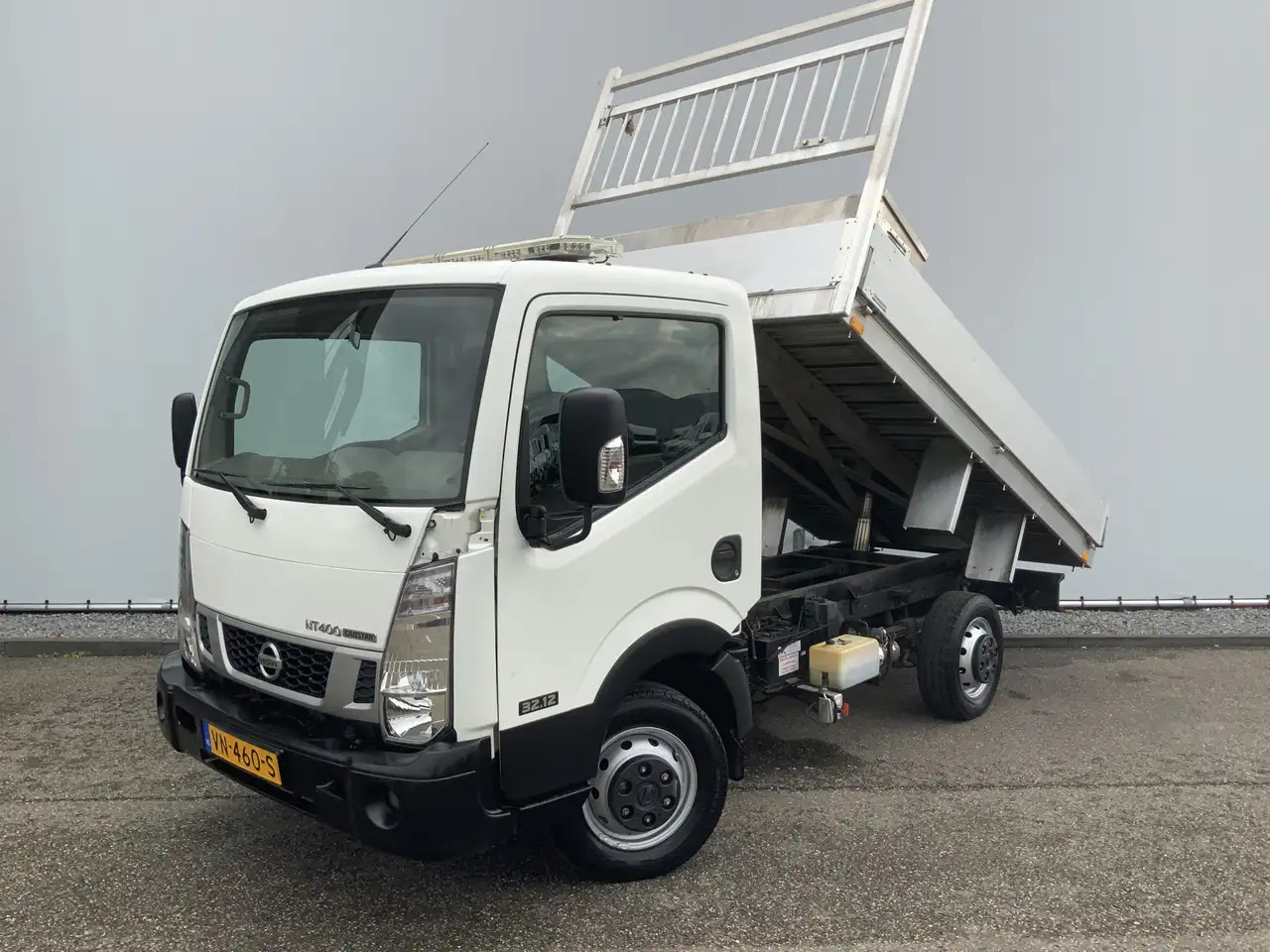 Nissan NT400 32.12 2.5 dCi 250 Kipper Trekhaak 2000 kg 3 - 덤프 밴 : 사진 1 Nissan NT400 32.12 2.5 dCi 250 Kipper Trekhaak 2000 kg 3 - 덤프 밴 : 사진 1