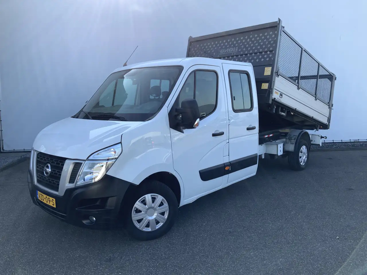 Nissan NV400 2.3 dCi L3H1 Dub Cab 3 Zijde Kipper Airco Bakmaat - 덤프 밴 : 사진 1 Nissan NV400 2.3 dCi L3H1 Dub Cab 3 Zijde Kipper Airco Bakmaat - 덤프 밴 : 사진 1