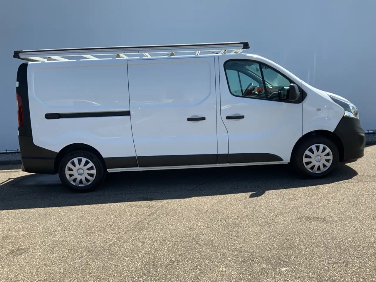 Opel Vivaro 1.6 CDTI L2H1 Edition EcoFlex Airco Cruise Imperia - 패널 밴 : 사진 3 Opel Vivaro 1.6 CDTI L2H1 Edition EcoFlex Airco Cruise Imperia - 패널 밴 : 사진 3