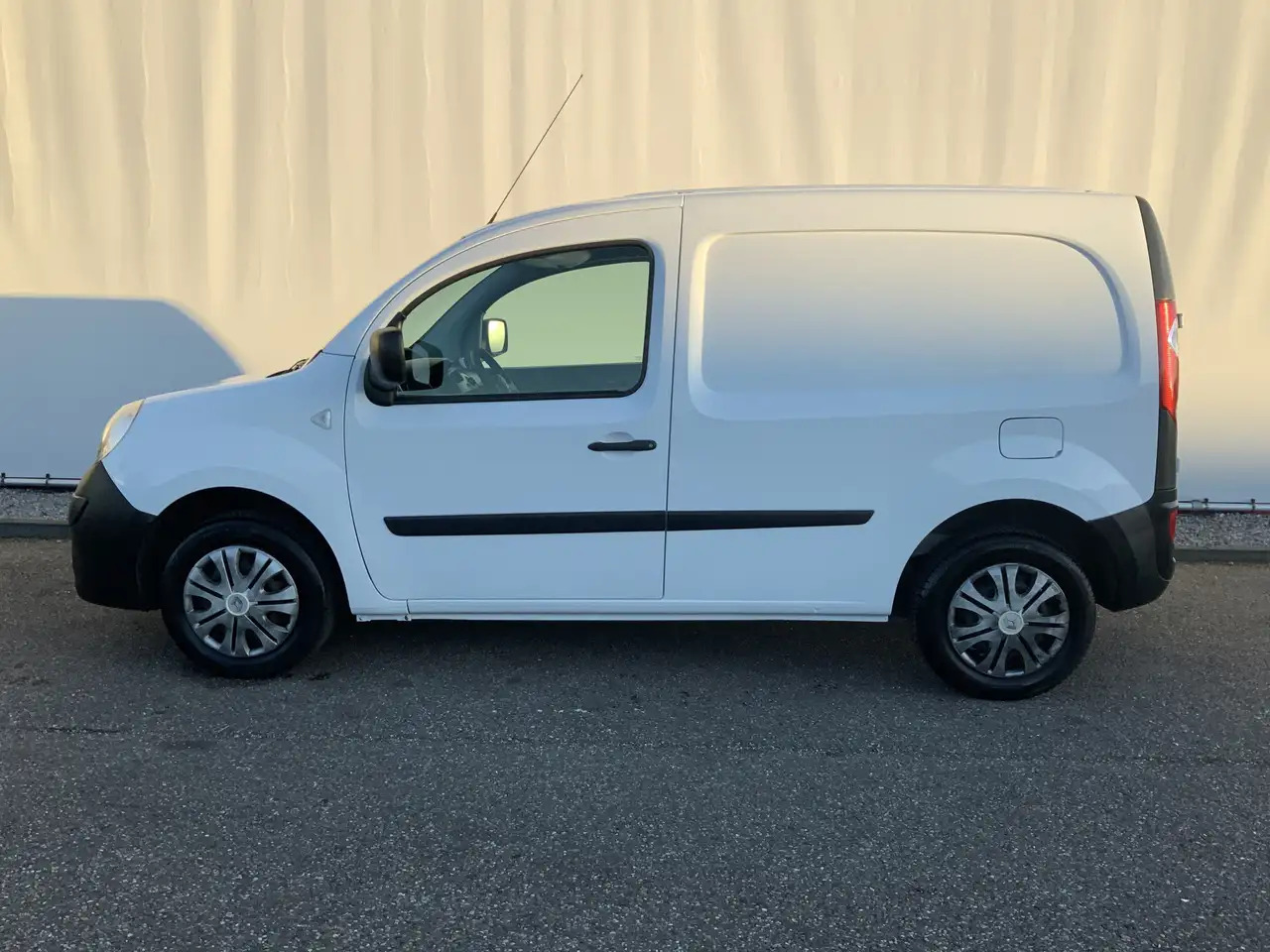 Renault Kangoo Express 1.5 dCi 70 Express Comfort Airco Trekhaak - 소형 밴 : 사진 3 Renault Kangoo Express 1.5 dCi 70 Express Comfort Airco Trekhaak - 소형 밴 : 사진 3
