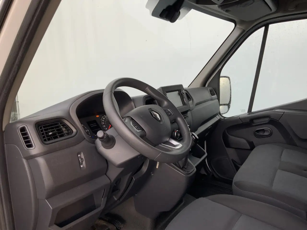 Renault Master T35 2.3 dCi 135 L2H2 Airco Cruise 3 Zits Camera Na - 패널 밴 : 사진 5 Renault Master T35 2.3 dCi 135 L2H2 Airco Cruise 3 Zits Camera Na - 패널 밴 : 사진 5