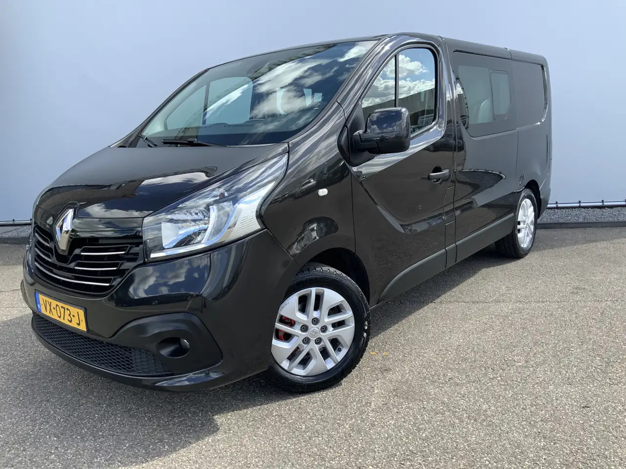 Renault Trafic 1.6 dCi T27 L1H1 Dub Cab Airco Cruise 6 Zits Alu V - 콤비 밴 : 사진 1 Renault Trafic 1.6 dCi T27 L1H1 Dub Cab Airco Cruise 6 Zits Alu V - 콤비 밴 : 사진 1