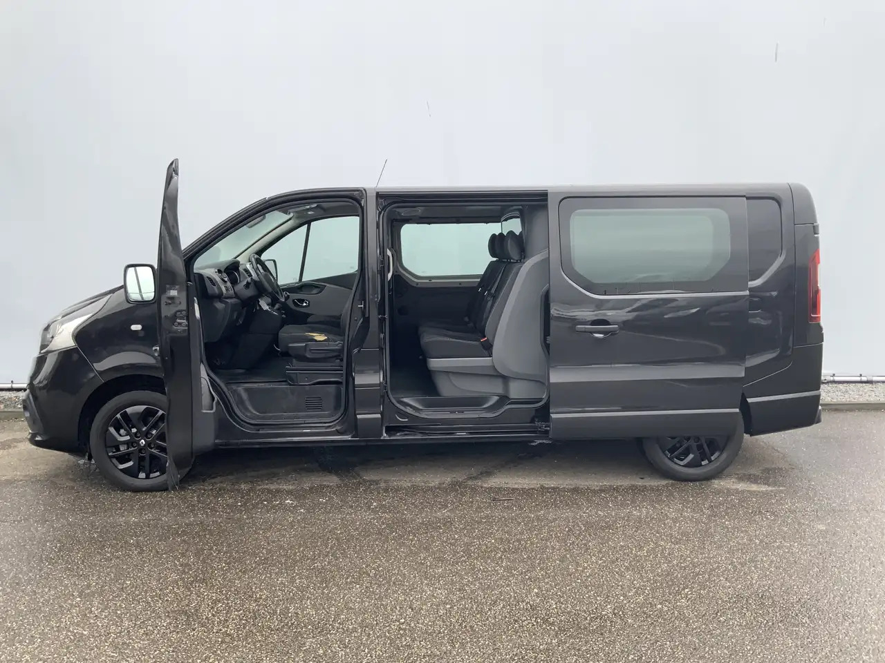 Renault Trafic 1.6 dCi T29 L2H1 Dub Cab 5 Zits Airco Cruise Navi - 콤비 밴 : 사진 4 Renault Trafic 1.6 dCi T29 L2H1 Dub Cab 5 Zits Airco Cruise Navi - 콤비 밴 : 사진 4