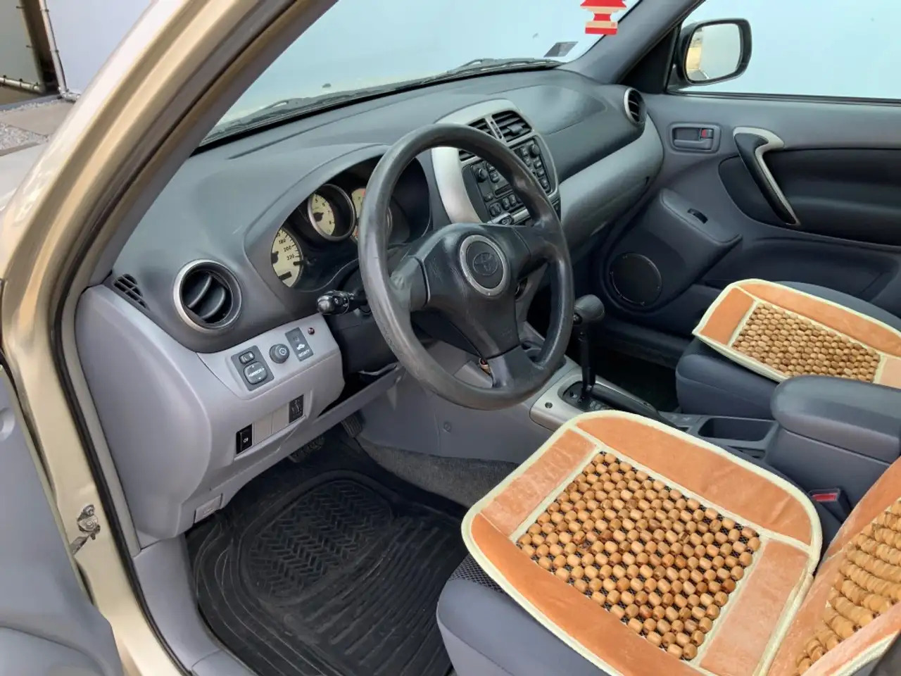 Toyota RAV 4 4X4 Airco Cruise Automaat Alu Velg Marge - SUV : 사진 5 Toyota RAV 4 4X4 Airco Cruise Automaat Alu Velg Marge - SUV : 사진 5