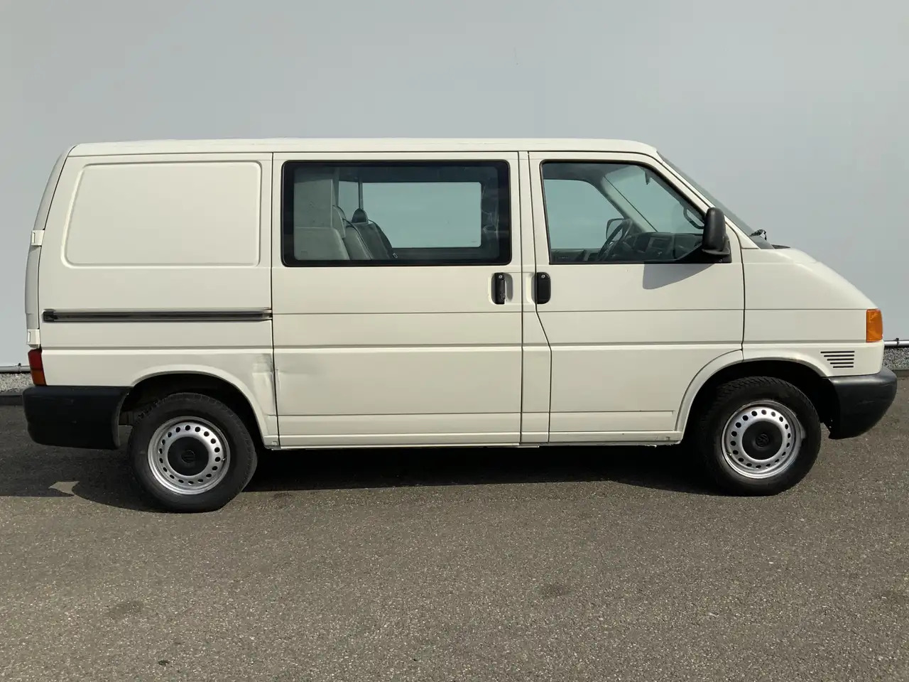 Volkswagen 1.9 TD 292 T800 Dubbel Cab 6 Zits Euro 3 - 콤비 밴 : 사진 4 Volkswagen 1.9 TD 292 T800 Dubbel Cab 6 Zits Euro 3 - 콤비 밴 : 사진 4
