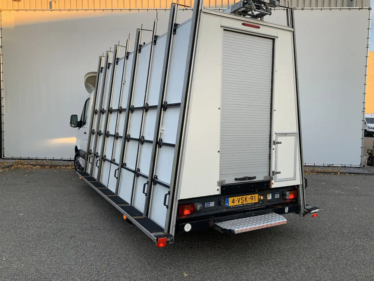 Volkswagen Crafter 35 2.0 TDI L3H1 Glasresteel Airco Cruise 3 Zits UI - 박스 밴, 지자체/ 특수 차량 : 사진 2 Volkswagen Crafter 35 2.0 TDI L3H1 Glasresteel Airco Cruise 3 Zits UI - 박스 밴, 지자체/ 특수 차량 : 사진 2