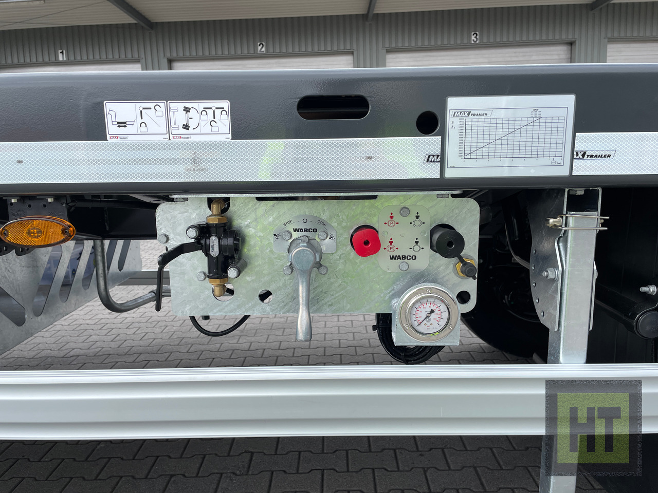 Faymonville MAX Trailer 3-Achs-Tele-Plateau-nachlaufgelenkt - 드롭사이드/ 플랫베드 세미 트레일러 : 사진 4 Faymonville MAX Trailer 3-Achs-Tele-Plateau-nachlaufgelenkt - 드롭사이드/ 플랫베드 세미 트레일러 : 사진 4