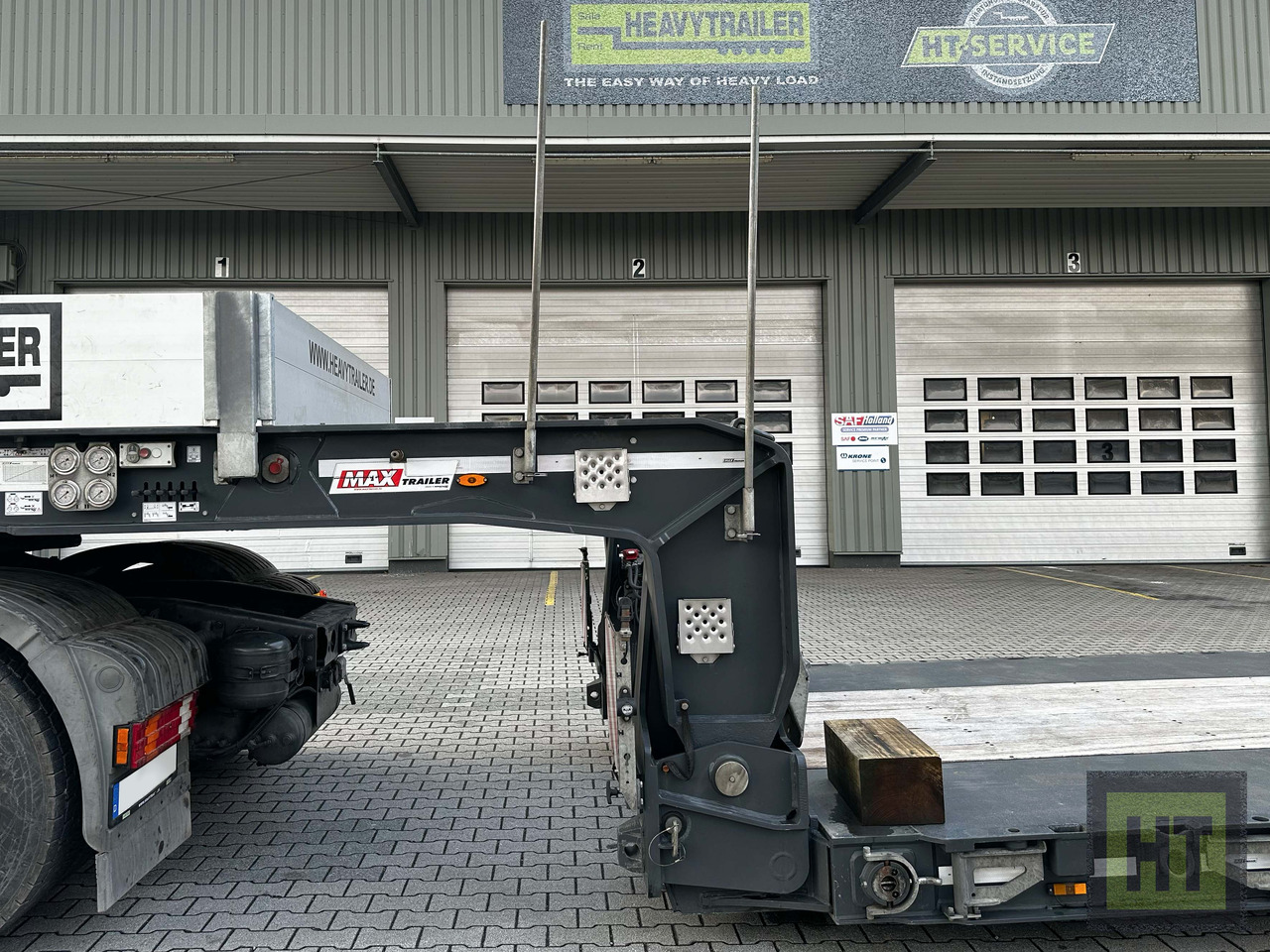 Faymonville MAX Trailer 3-Achs-Tiefbett mit Pendelachsen - 저하대 세미 트레일러 : 사진 4 Faymonville MAX Trailer 3-Achs-Tiefbett mit Pendelachsen - 저하대 세미 트레일러 : 사진 4