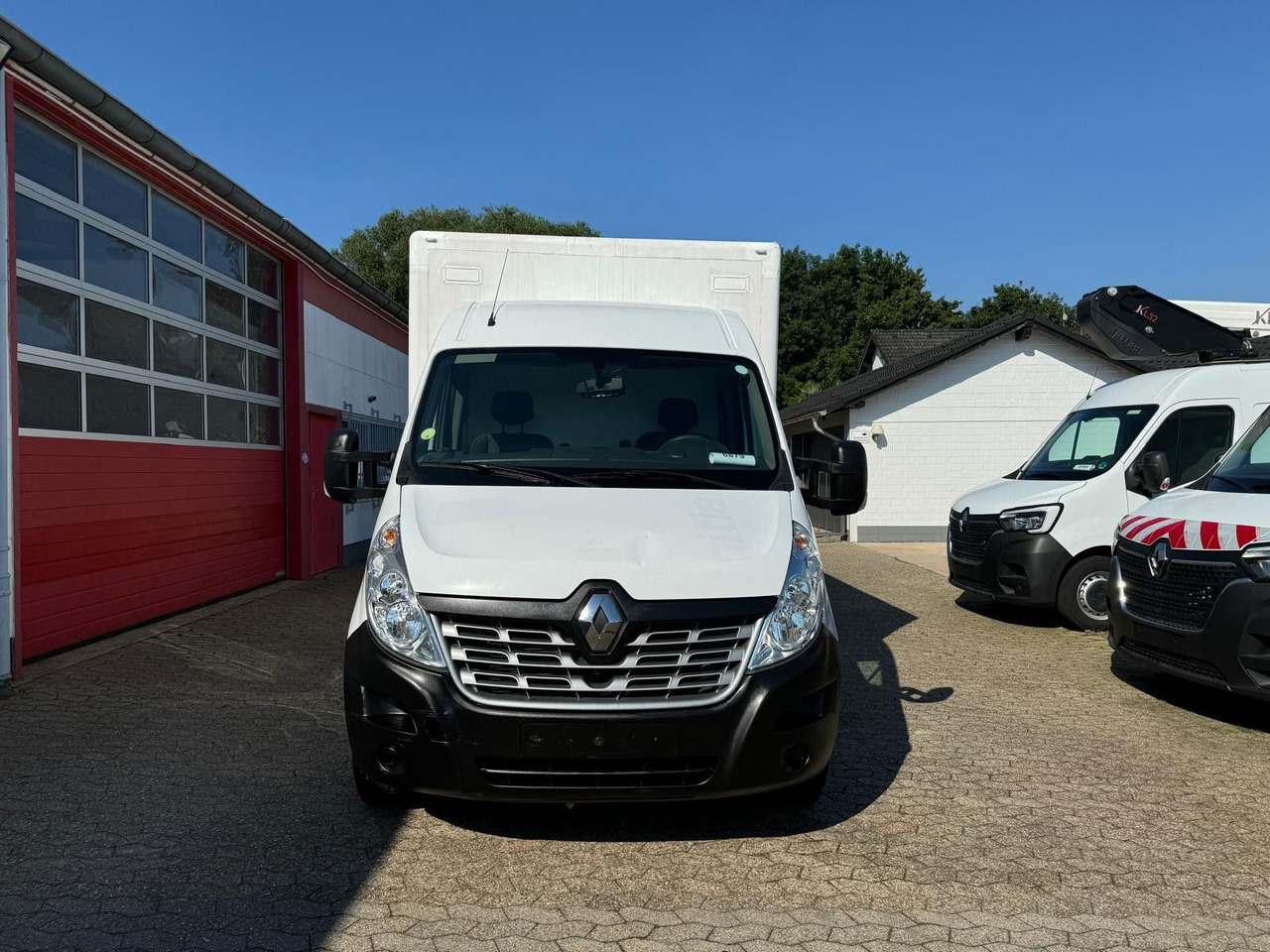Renault Master Koffer mit Auffahrrampe 1200kg Nutzlast - 박스 밴 : 사진 2 Renault Master Koffer mit Auffahrrampe 1200kg Nutzlast - 박스 밴 : 사진 2