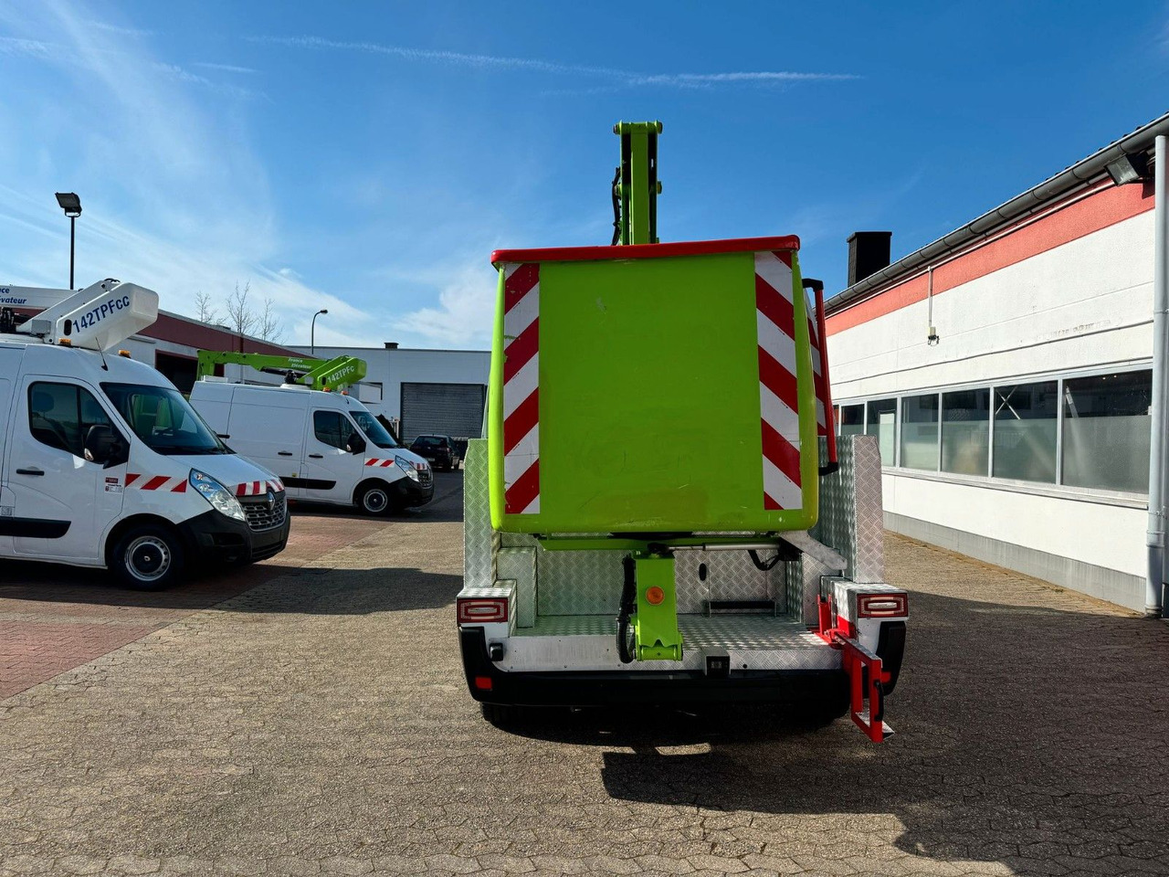 Renault Master Steiger France Elévateur 142 TPFc - 트럭 탑재 고가작업 플랫폼 : 사진 5 Renault Master Steiger France Elévateur 142 TPFc - 트럭 탑재 고가작업 플랫폼 : 사진 5