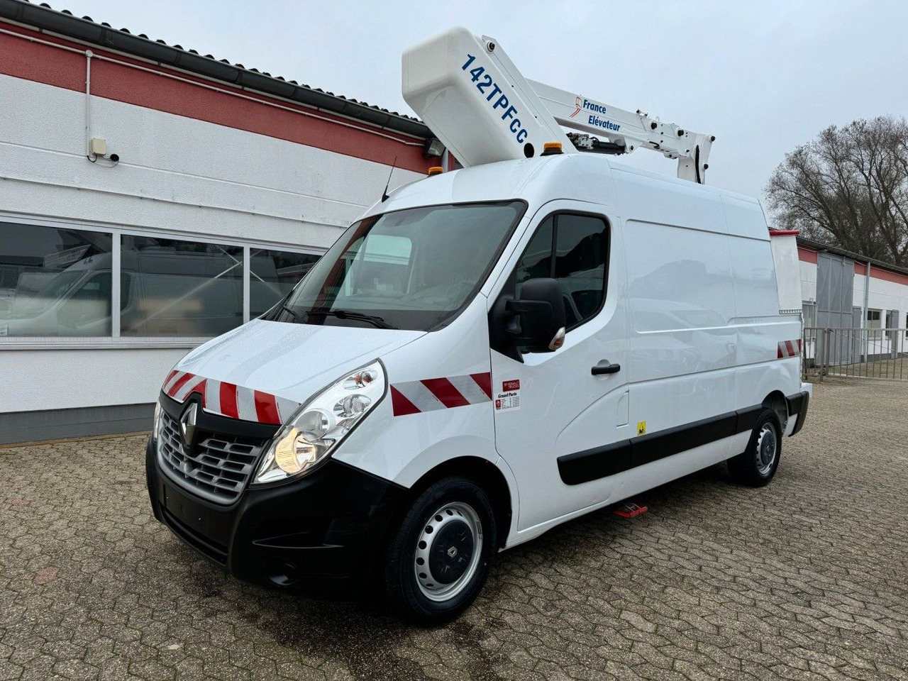 Renault Master Steiger France Elévateur 142 TPFcc - 트럭 탑재 고가작업 플랫폼 : 사진 1 Renault Master Steiger France Elévateur 142 TPFcc - 트럭 탑재 고가작업 플랫폼 : 사진 1