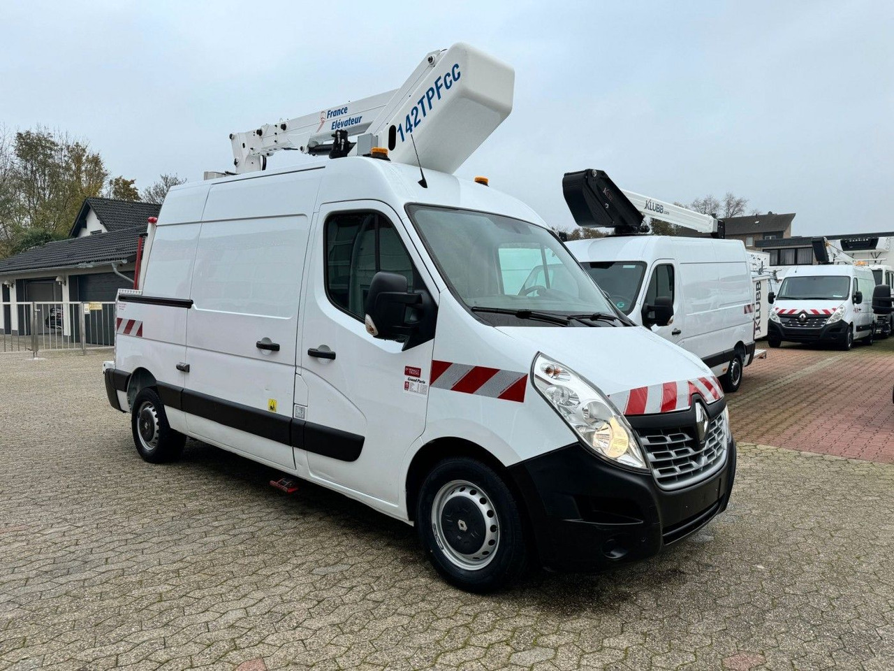 Renault Master Steiger France Elévateur 142 TPFcc - 트럭 탑재 고가작업 플랫폼 : 사진 3 Renault Master Steiger France Elévateur 142 TPFcc - 트럭 탑재 고가작업 플랫폼 : 사진 3