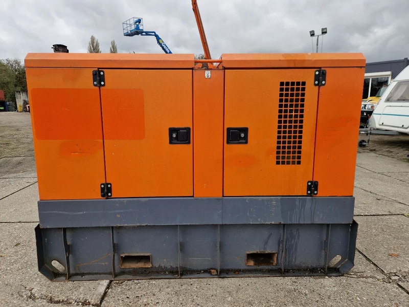 Atlas-Copco QAS 60 met Perkins motor - 발전기 세트 : 사진 3 Atlas-Copco QAS 60 met Perkins motor - 발전기 세트 : 사진 3