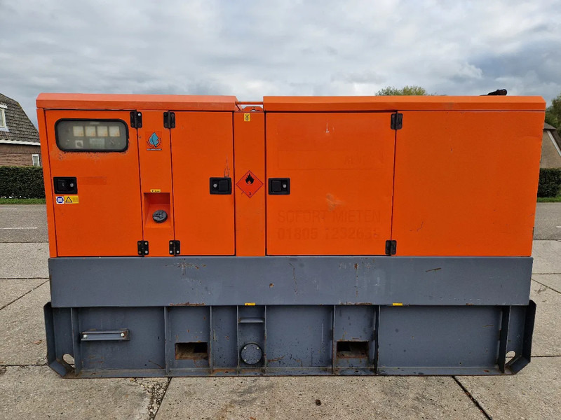 Atlas-Copco QAS150 met Leroy Somer generator - 발전기 세트 : 사진 1 Atlas-Copco QAS150 met Leroy Somer generator - 발전기 세트 : 사진 1